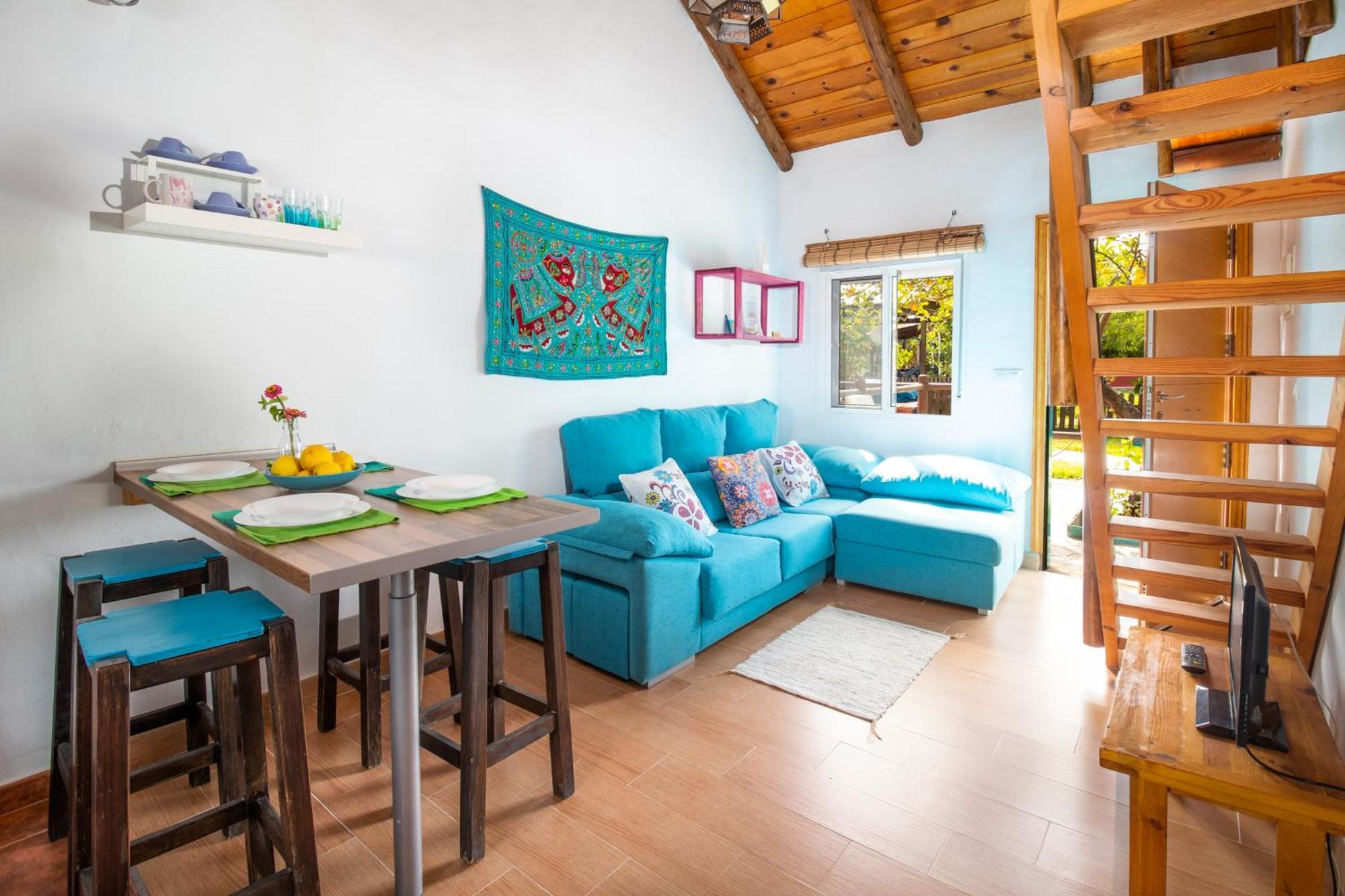 Hostal Karma House Casares Exterior foto